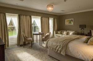 oakley hall bedroom